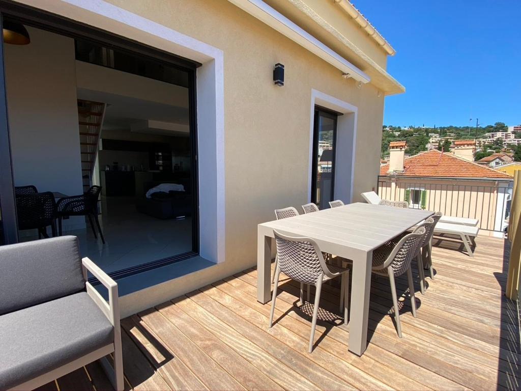 Residence Le Provence Le Lavandou Eksteriør billede