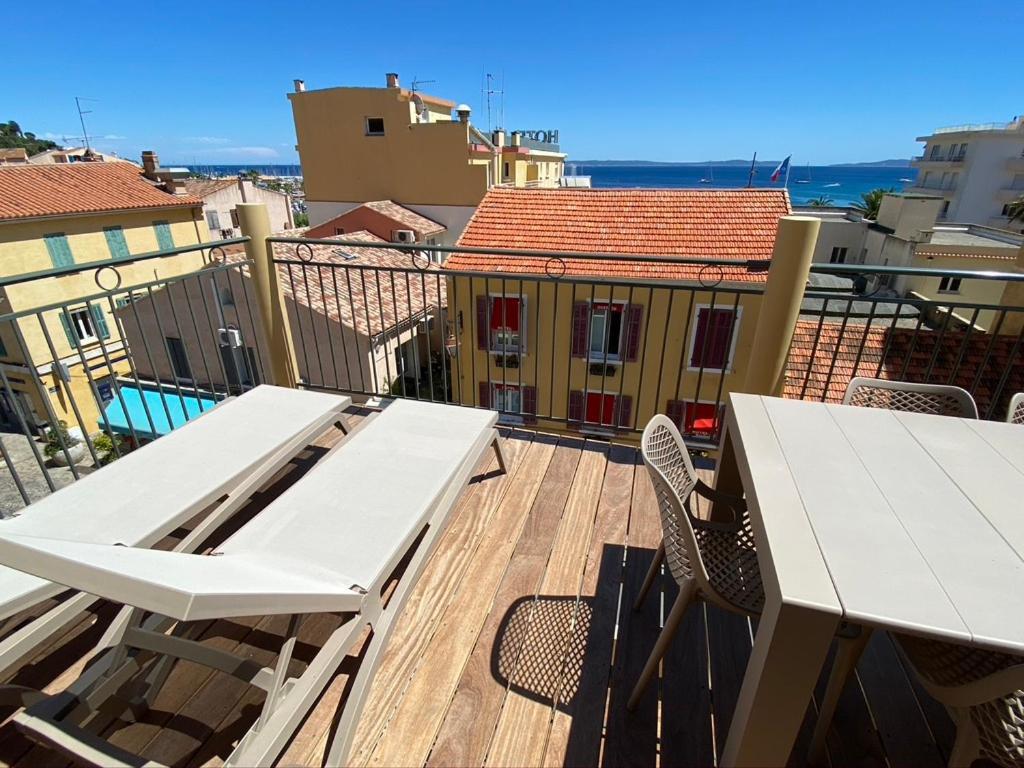 Residence Le Provence Le Lavandou Eksteriør billede